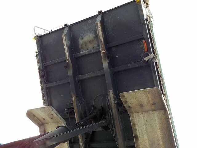 いすゞ ギガ 大型 土砂ダンプ QKG-CXZ77AT(7863) 21枚目