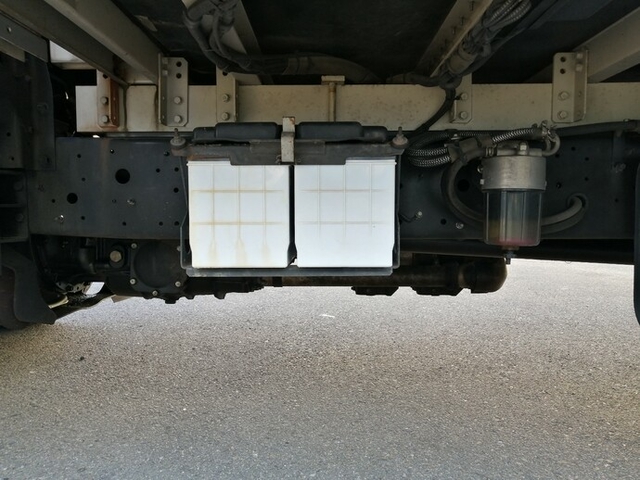 UDトラックス（日産） コンドル 中型 ウィング SKG-MK38L(4756) 40枚目