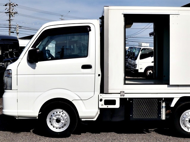 スズキ キャリィ 軽 冷蔵冷凍バン 3BD-DA16T(107870) 11枚目