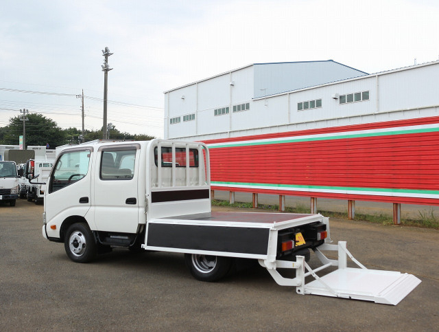 日野 デュトロ 小型 Wキャブ TPG-XZU605M(113179) 24枚目