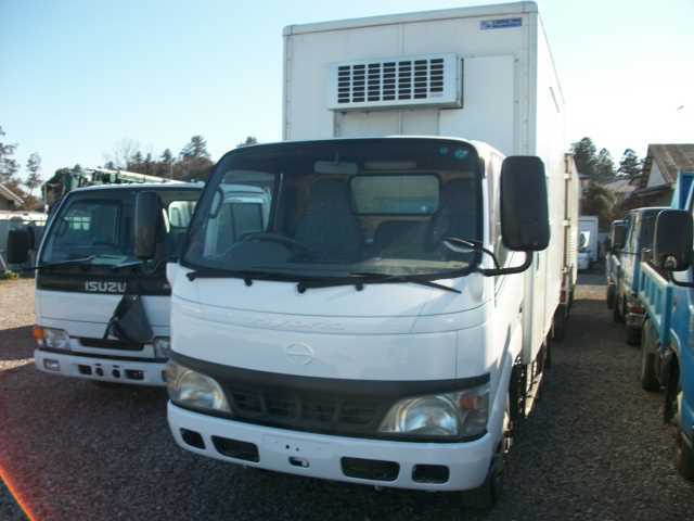 日野 デュトロ 小型 バン VF-XKU304E(37765) 1枚目