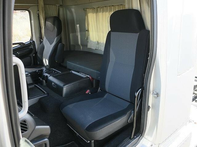 日野 プロフィア 大型 トラクタ QKG-SH1EDAG(39740) 21枚目