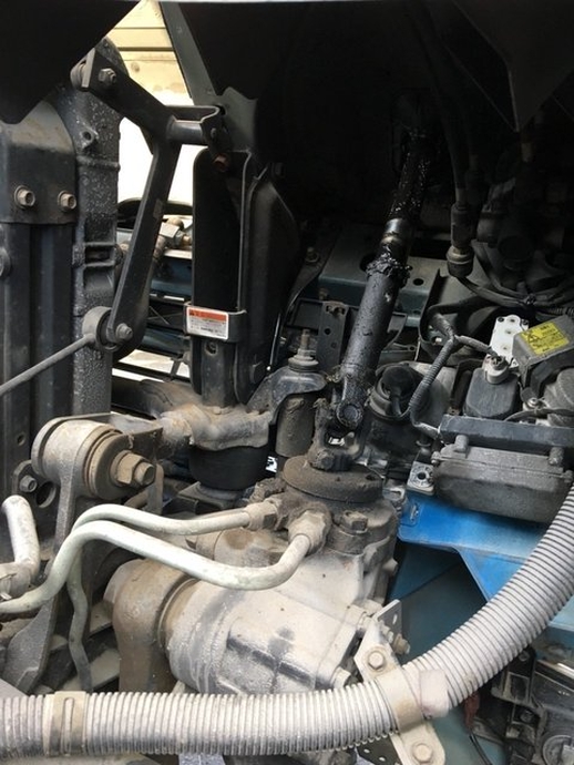UDトラックス（日産） ビッグサム 大型 キャブ付きシャーシ KL-CD48E(1363) 5枚目