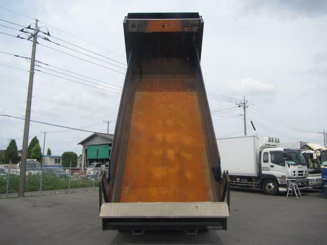 Nissan UD quon Large Soil dump QKG-CW5XL(10717) 9枚目