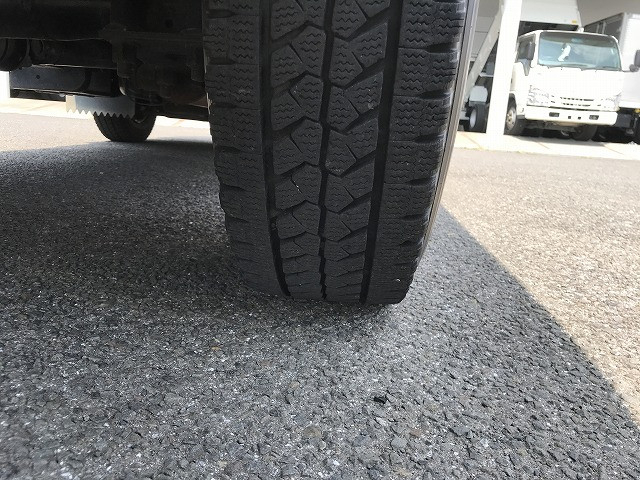 いすゞ エルフ 小型 平ボディ KR-NHR69(109338) 48枚目