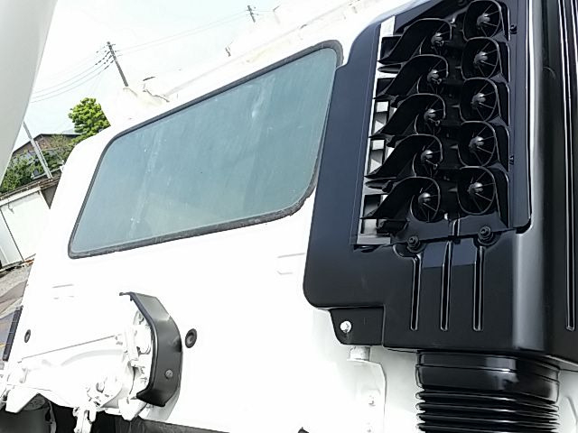 日野 レンジャー 中型 冷蔵冷凍バン ADG-FC7JKWA(11732) 95枚目