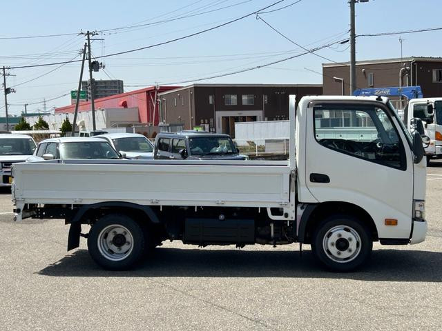 日野 デュトロ 小型 平ボディ TKG-XZC605M(109057) 8枚目