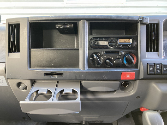 Isuzu elf Small Box body TRG-NJR85AN(101689) 17枚目