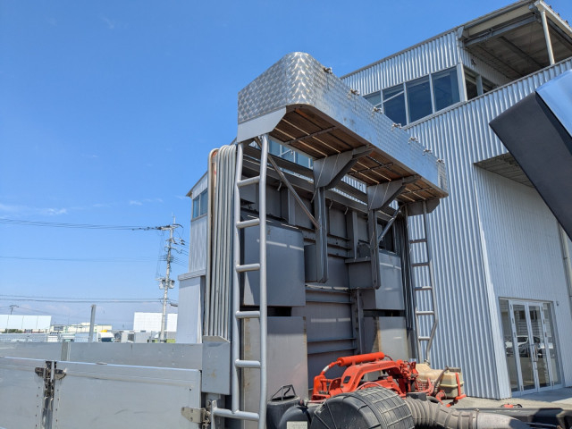 UDトラックス（日産） クオン 大型 平ボディ 2PG-CG5CA(109853) 41枚目