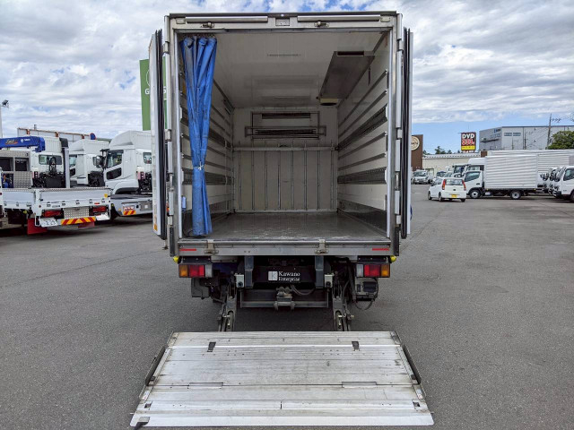 いすゞ エルフ 小型 冷蔵冷凍バン TPG-NPR85AN(105995) 10枚目