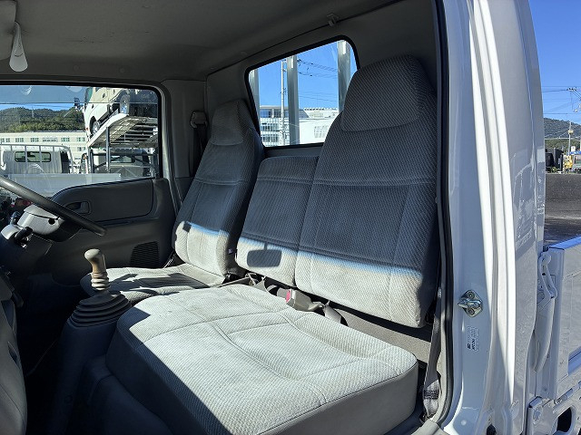 マツダ タイタン 小型 平ボディ KK-WH6HH(112627) 24枚目