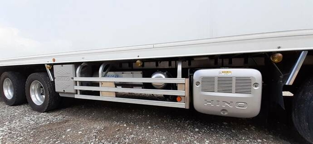 日野 プロフィア 大型 冷蔵冷凍バン QPG-FW1EXEG(31542) 30枚目