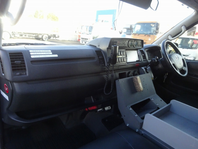 トヨタ ハイエース 小型 その他 CBF-TRH226S(39609) 38枚目