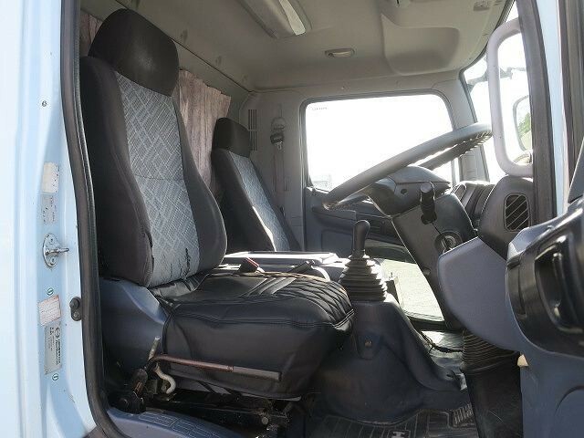 日野 レンジャー 増トン ミキサー車 ADG-FJ7JDWA(30752) 13枚目