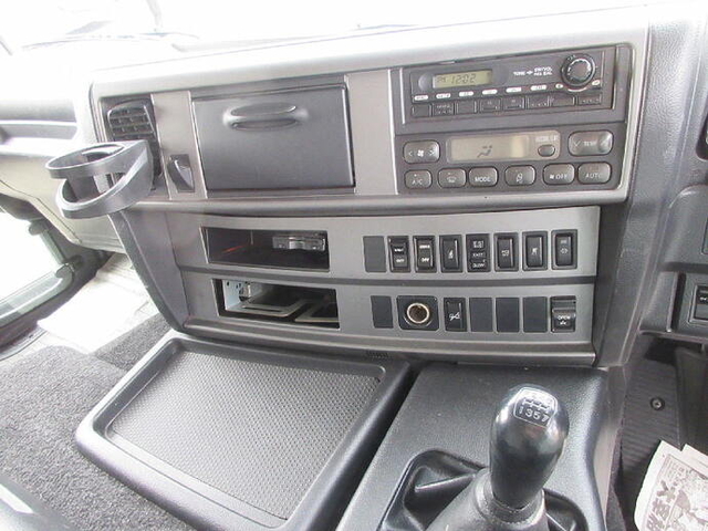日野 プロフィア 大型 ウィング QPG-FW1EZEG(8305) 14枚目