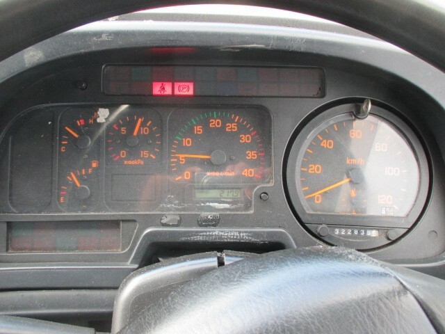 いすゞ フォワード 増トン コンテナ専用車 KL-FSR33G4R(7755) 24枚目