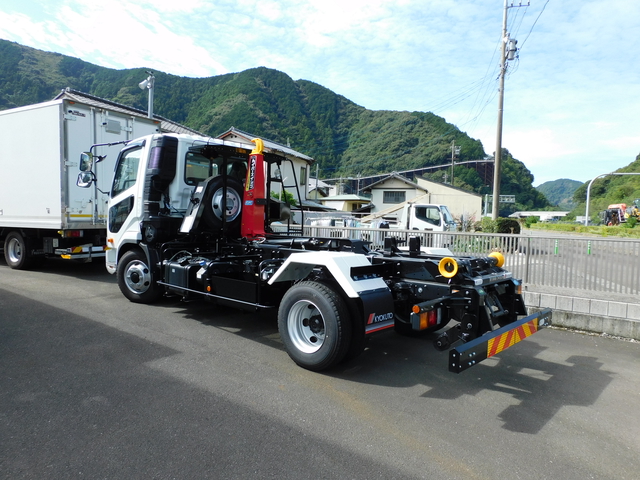 三菱ふそう ファイター 中型 コンテナ専用車 2KG-FK72F(105216) 3枚目