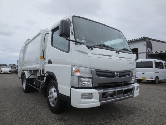 UDトラックス（日産） カゼット 小型 塵芥車（プレス式） 2PG-FEB9Y(106276) 2枚目
