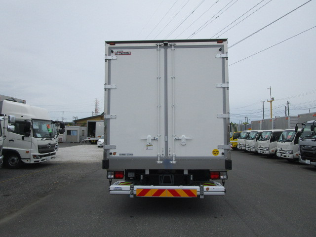 日野 レンジャー 増トン 冷蔵冷凍バン 2KG-FE2ACG(107324) 7枚目