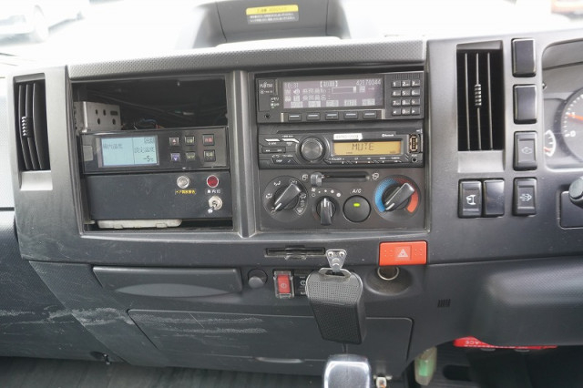 いすゞ エルフ 小型 冷蔵冷凍バン 2RG-NPR88AN(109685) 30枚目