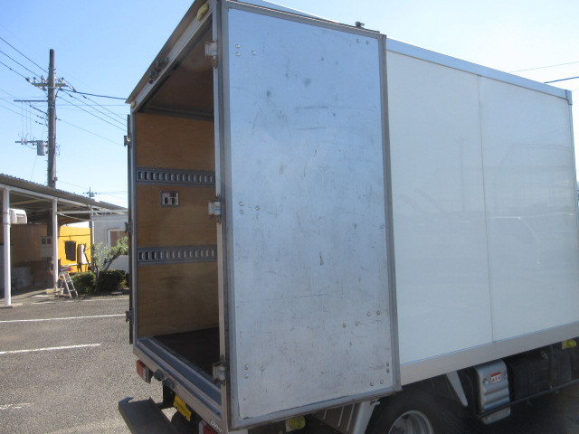 トヨタ ダイナ 小型 バン 2RG-XZC605(113686) 17枚目