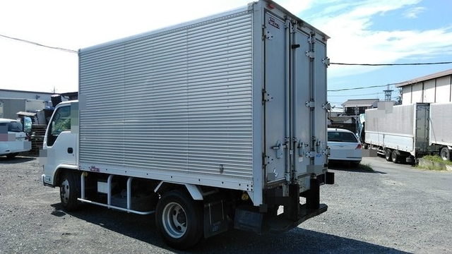 いすゞ エルフ 小型 バン KR-NKR81GN(3705) 4枚目