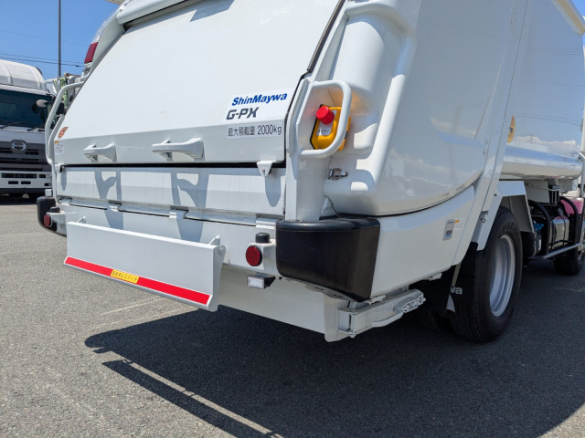 三菱ふそう キャンター 小型 塵芥車（プレス式） 2RG-FEAV0(108605) 11枚目
