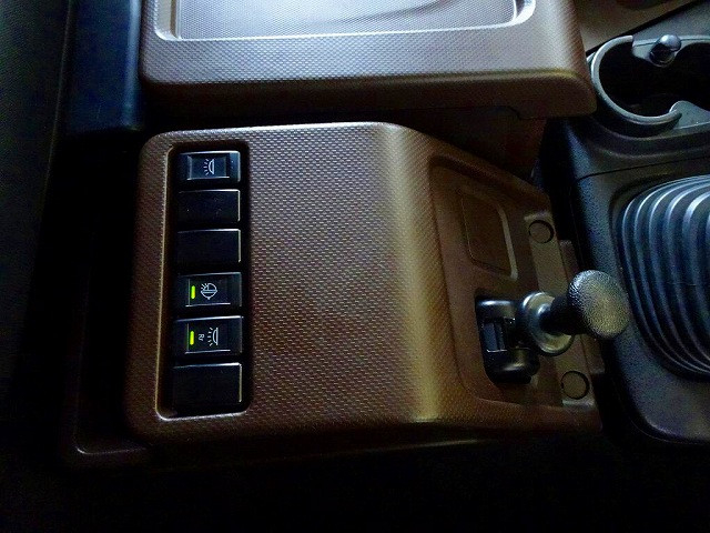 いすゞ エルフ 大型 ウィング 2PG-CYJ77D(111911) 16枚目