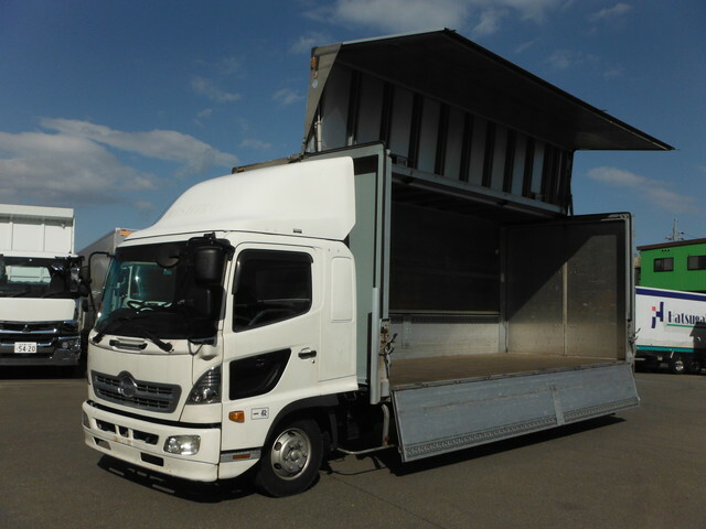 日野 レンジャー 中型 ウィング BDG-FD8JLWA(28850) 1枚目