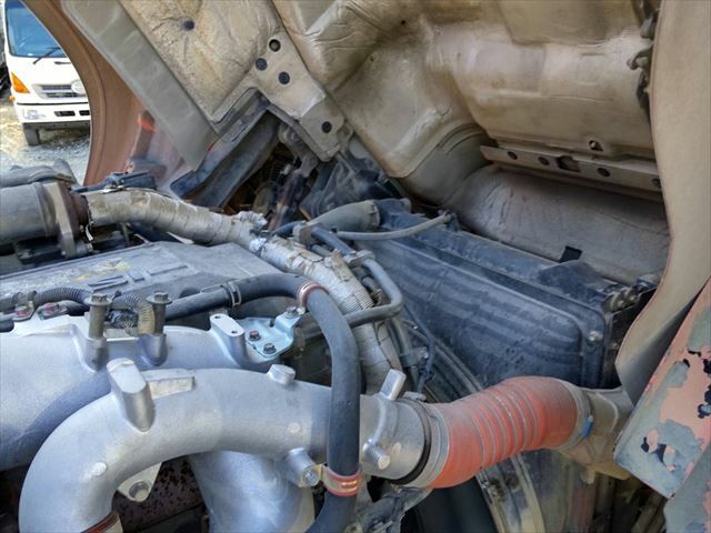 いすゞ ギガ 大型 土砂ダンプ PDG-CXZ52K8(9400) 63枚目