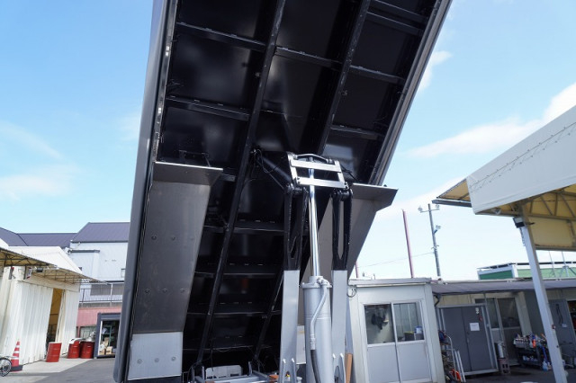 三菱ふそう スーパーグレート 大型 土砂ダンプ 2PG-FV80VY(113326) 29枚目