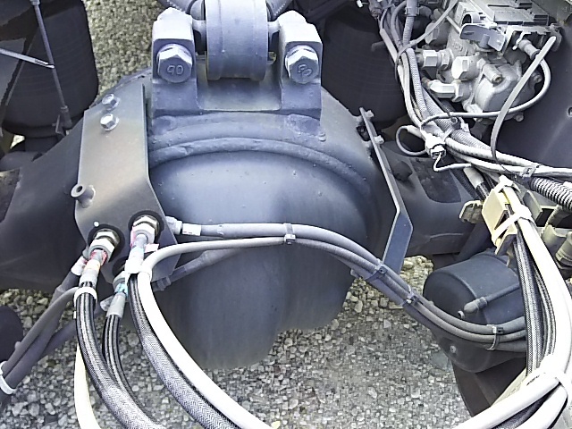 UDトラックス（日産） クオン 大型 トラクタ LKG-GK5XAB(7632) 15枚目