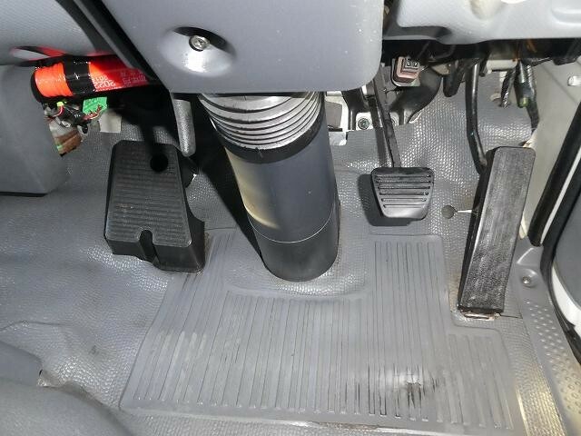 いすゞ エルフ 小型 バン SKG-NHR85AN(27277) 18枚目