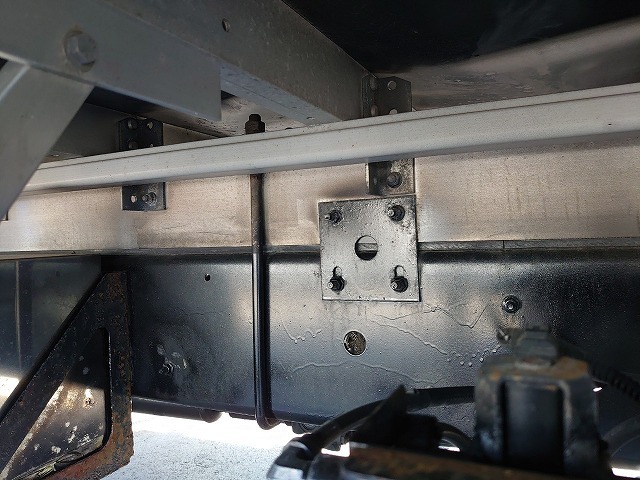 UDトラックス（日産） コンドル 中型 ウィング TKG-MK38L(9672) 11枚目