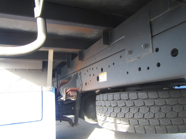 日野 レンジャー 中型 バン TKG-FD7JLAA(8181) 22枚目