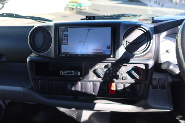 トヨタ トヨエース 小型 平ボディ TKG-XZC605(108245) 62枚目
