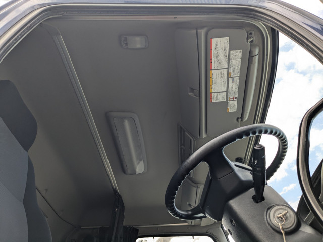 日野 プロフィア 大型 キャブ付きシャーシ QPG-FR1AXEG(111581) 22枚目