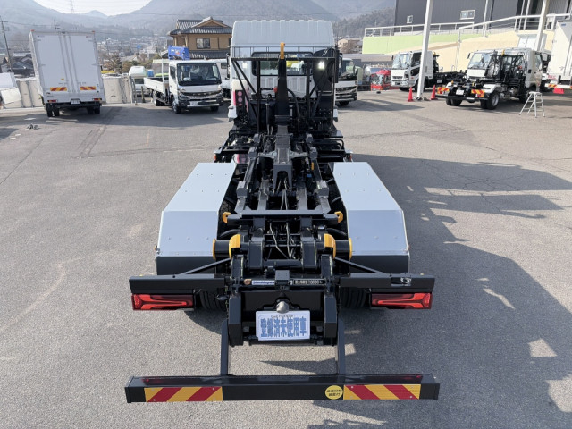 三菱ふそう スーパーグレート 大型 コンテナ専用車 2PG-FV80VY(104736) 14枚目