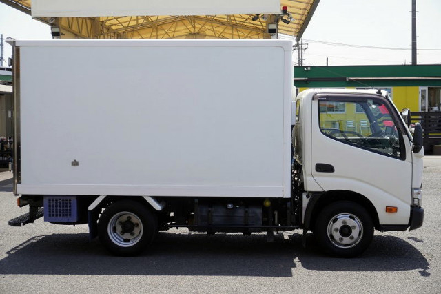 日野 デュトロ 小型 冷蔵冷凍バン XL12LSC-N(106626) 5枚目