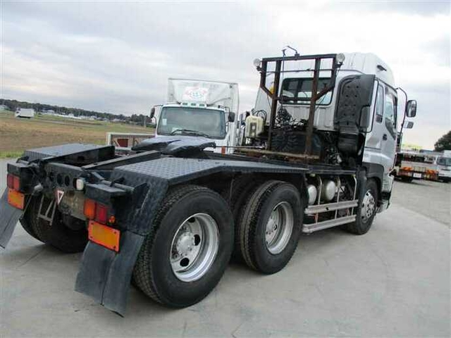 いすゞ ギガ 大型 トラクタ PDG-EXZ52J8(37804) 3枚目