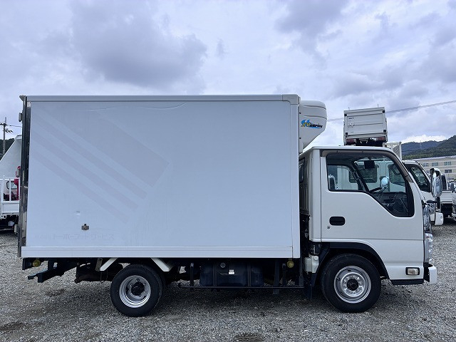 いすゞ エルフ 小型 冷蔵冷凍バン TPG-NHR85AN(112070) 5枚目
