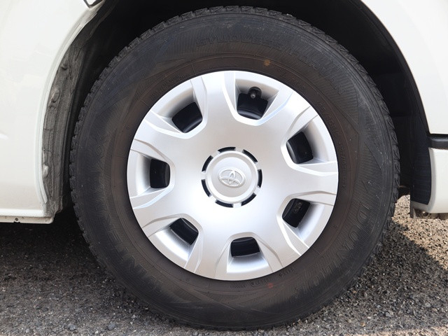 トヨタ ハイエース 小型 バン CBA-TRH214W(109319) 27枚目