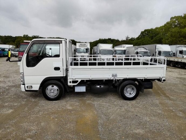 いすゞ エルフ 小型 平ボディ TRG-NJR85A(9999) 4枚目