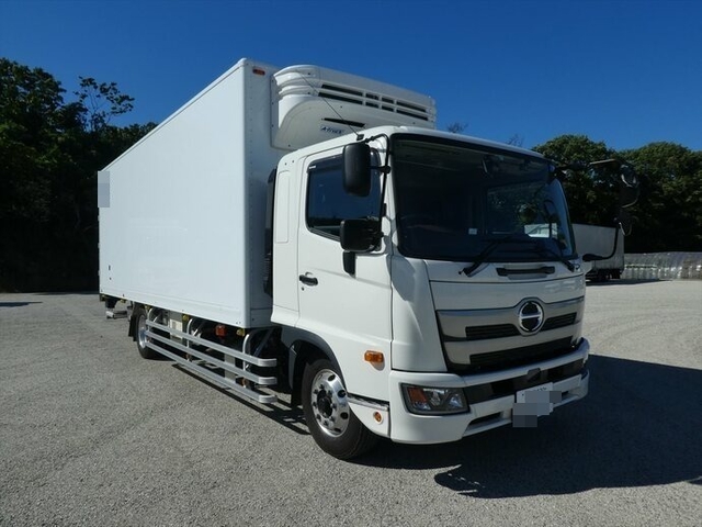 日野 レンジャー 増トン 冷蔵冷凍バン 2PG-FE2ABG(10244) 8枚目