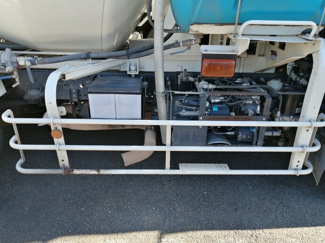 いすゞ フォワード 増トン ミキサー車 LKG-FTR90S2(5418) 27枚目