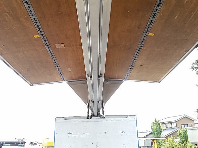 三菱ふそう ファイター 増トン ウィング PJ-FK61FMZ(8235) 33枚目