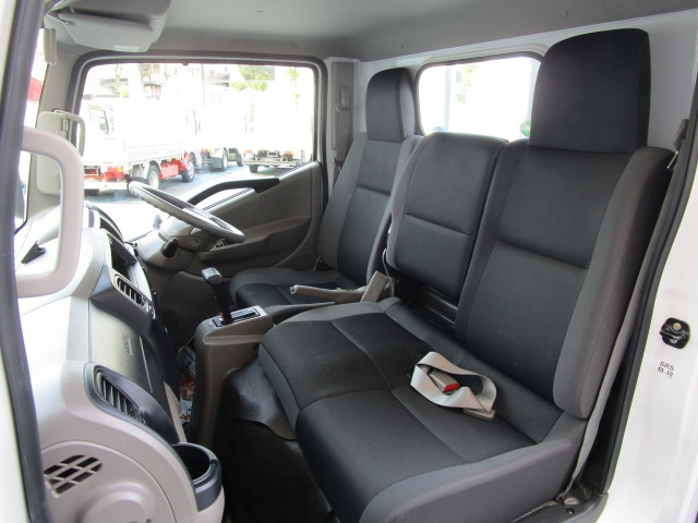 日産自動車 アトラス 小型 平ボディ CBF-SQ2F24(109815) 32枚目
