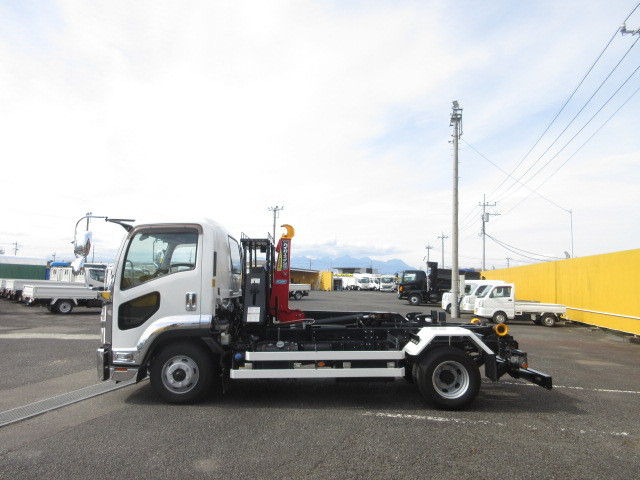 いすゞ フォワード 中型 コンテナ専用車 2RG-FRR90S2(101991) 5枚目