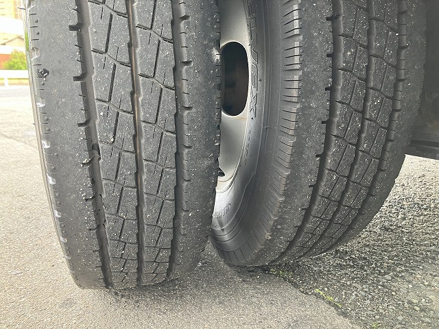 三菱ふそう キャンター 小型 Wキャブ TPG-FBA20(109405) 28枚目