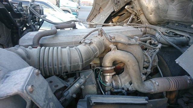 日野 プロフィア 大型 トラクタ PK-SH1EDJG(2351) 23枚目